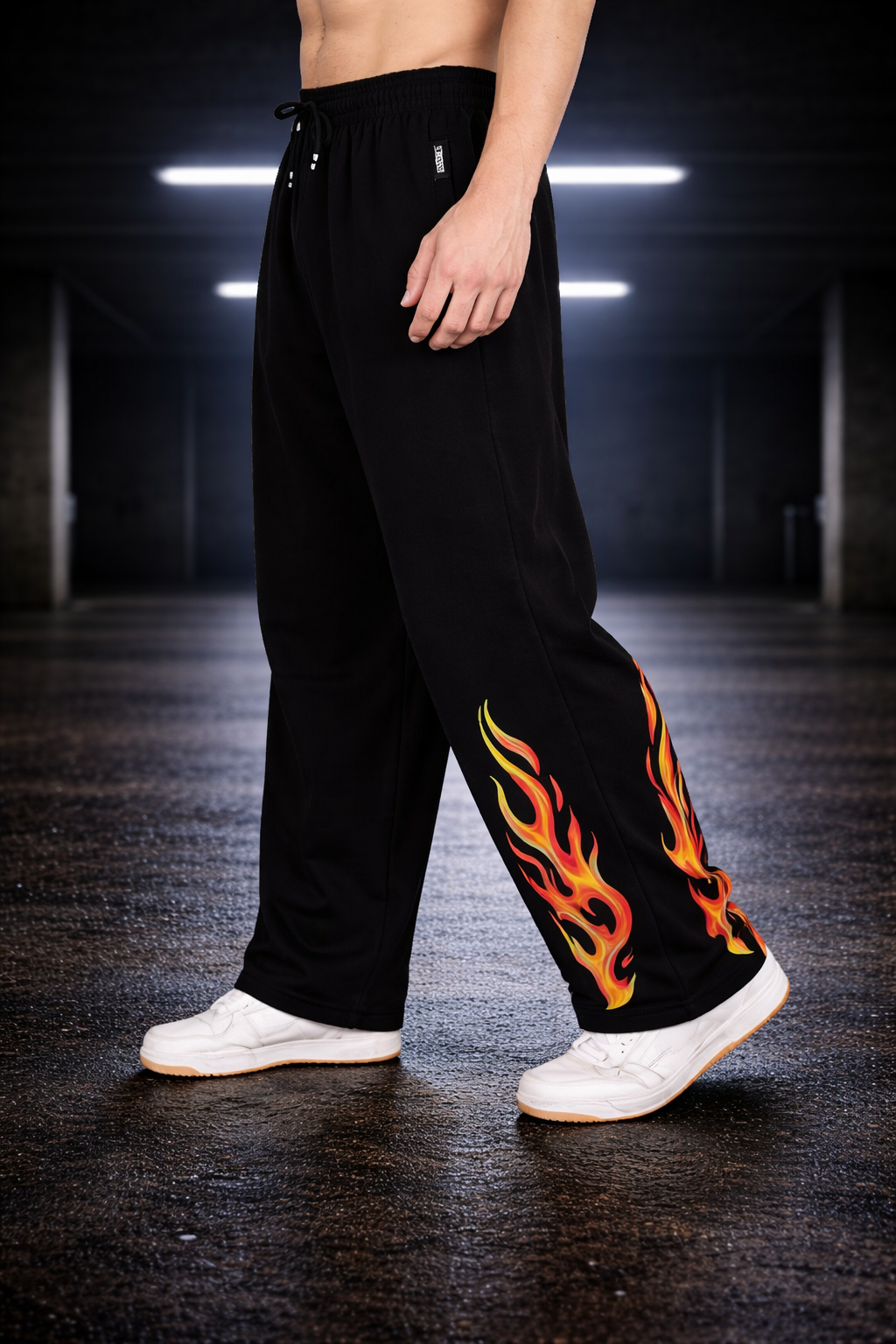 Classic Fire Flame Sweatpants – Black Streetwear